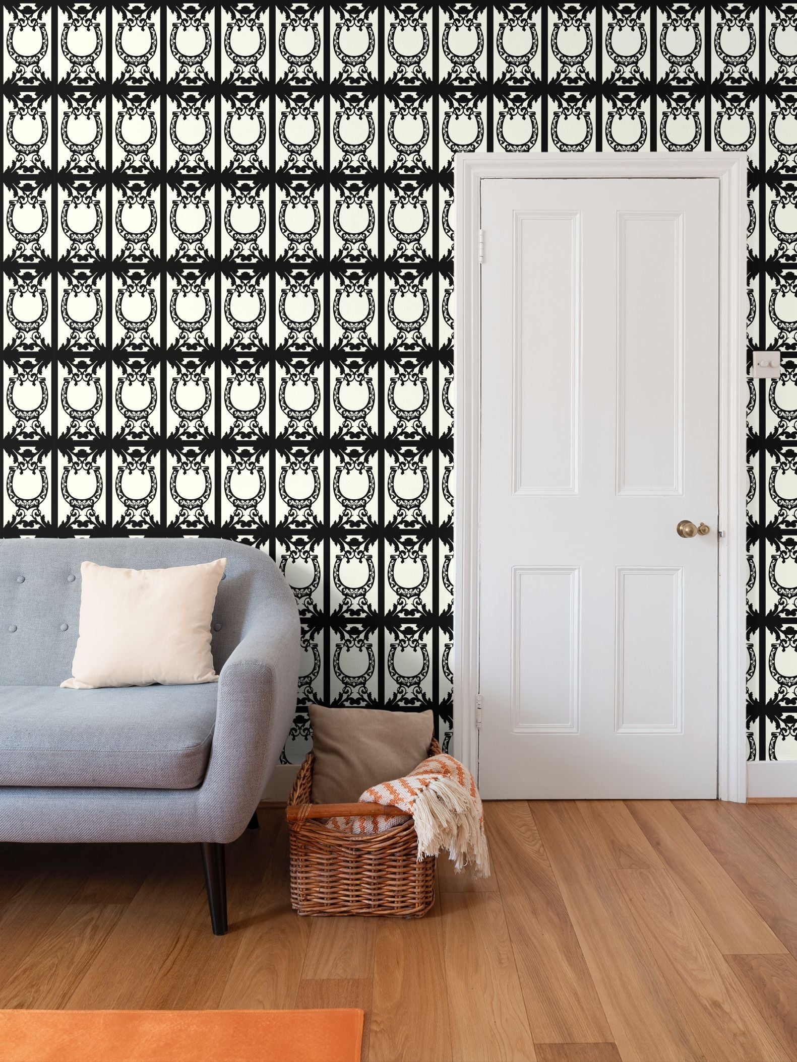 Ivory Elegant Horse Shoe Wallpaper